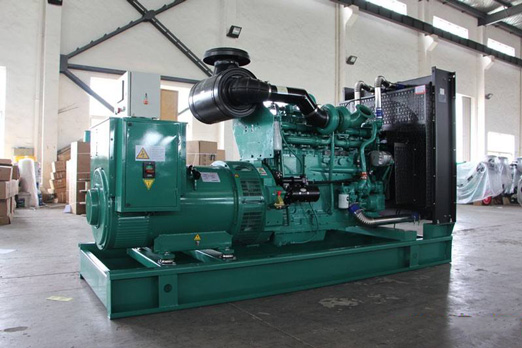 耿马320kw康明斯柴油发电车出租组图片 耿马320kw康明斯柴油发电车出租组图片